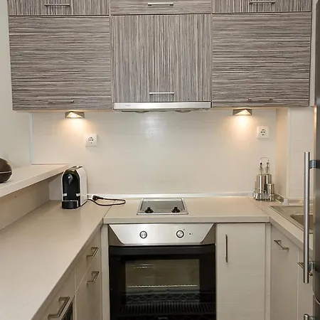 Appartement Black & White -1bd Flat In Center By Flat Mаnager